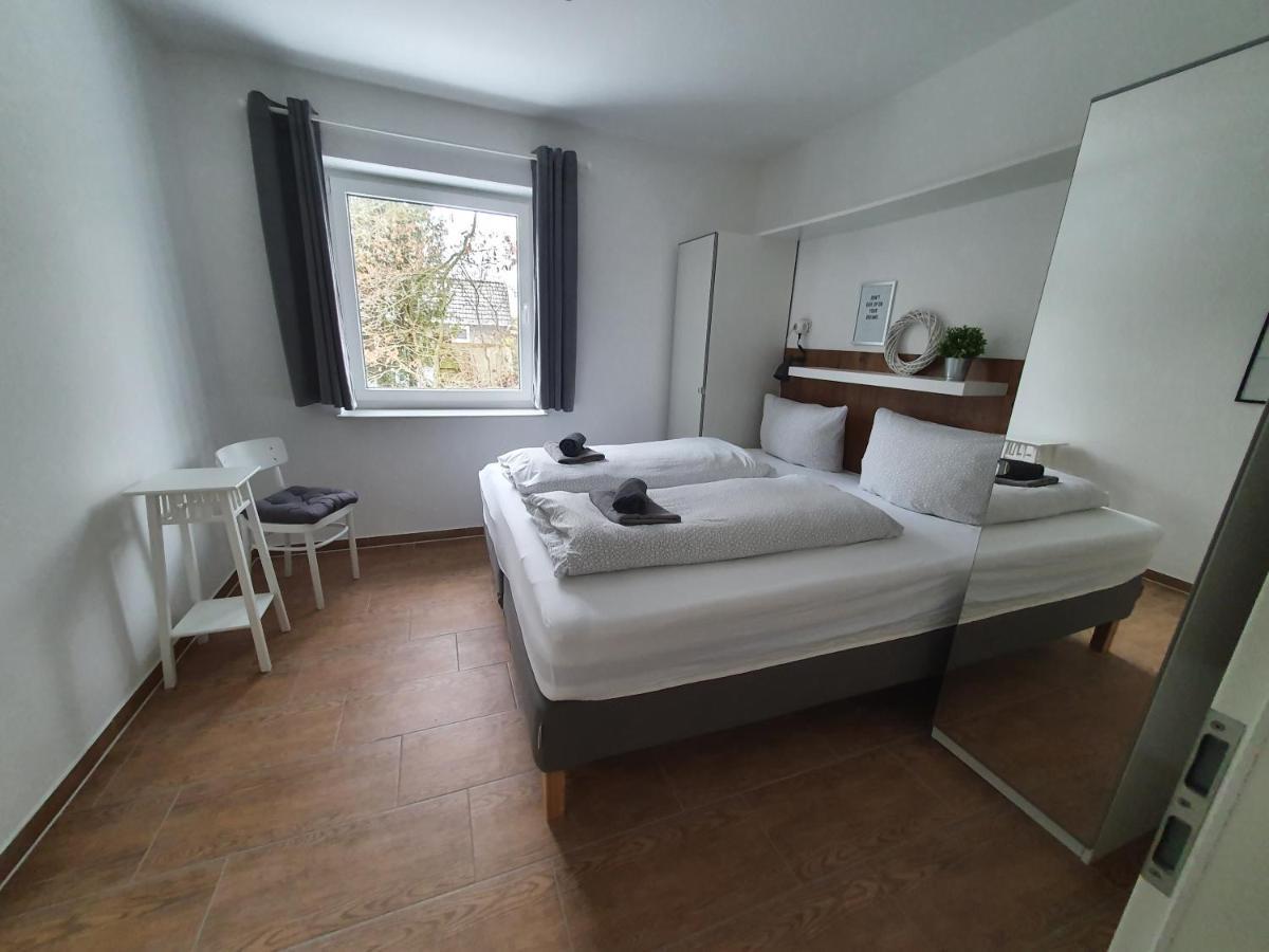 Haus Taybeerweg Apartman Aurich Kültér fotó