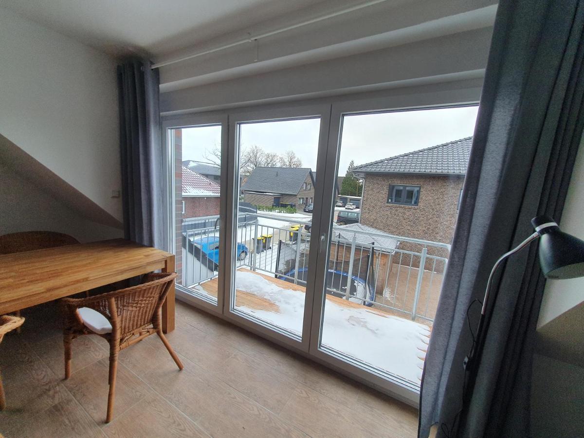 Haus Taybeerweg Apartman Aurich Kültér fotó