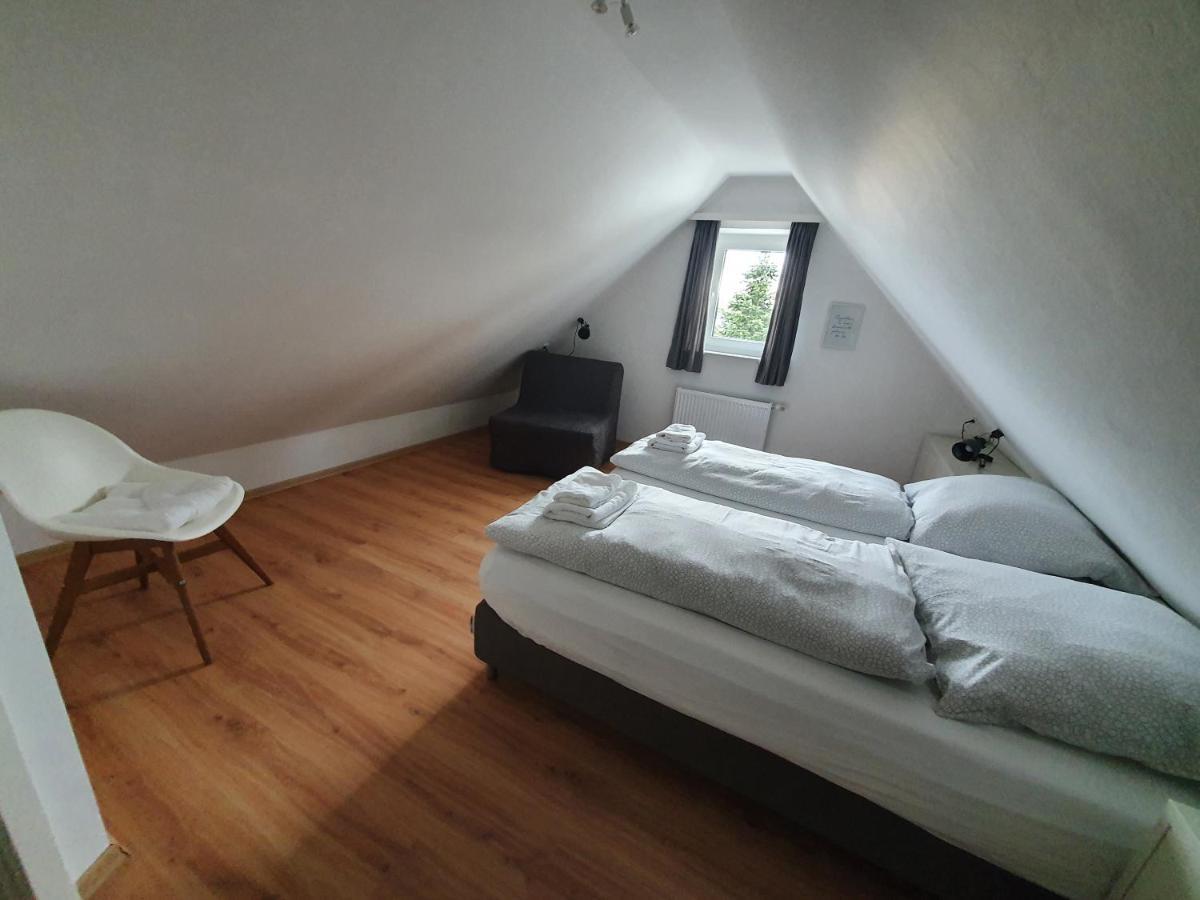 Haus Taybeerweg Apartman Aurich Kültér fotó