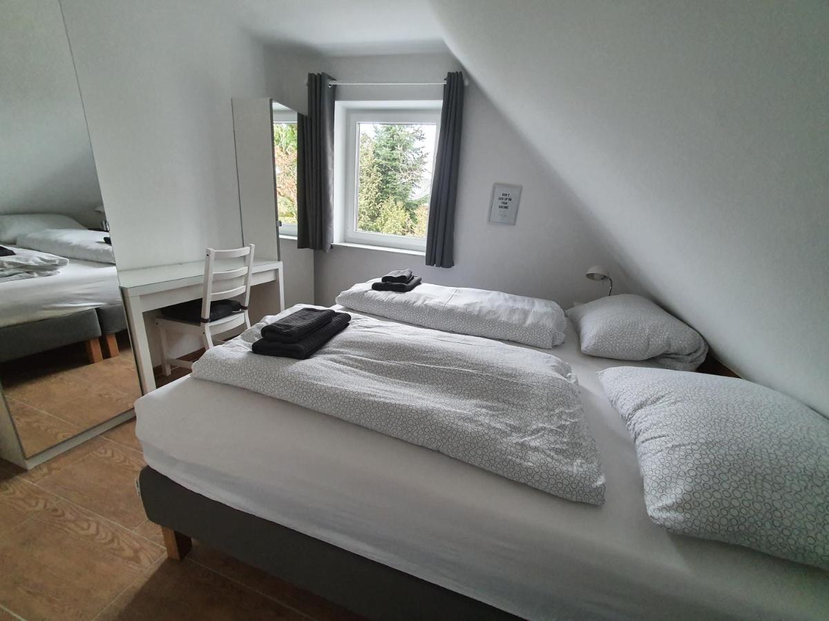 Haus Taybeerweg Apartman Aurich Kültér fotó